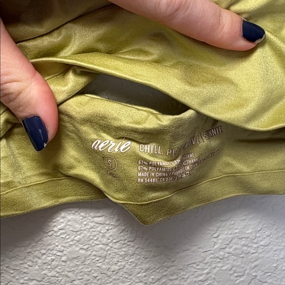 Aerie Chill Plunge Light Green Seamless Bralette Bra small - Picture 2 of 4